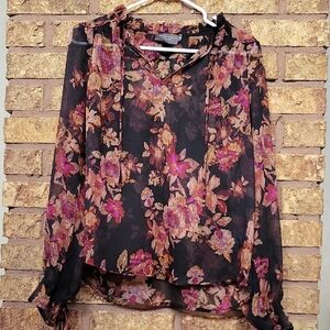 Dress Forum Black and Pink Floral Blouse Size Large